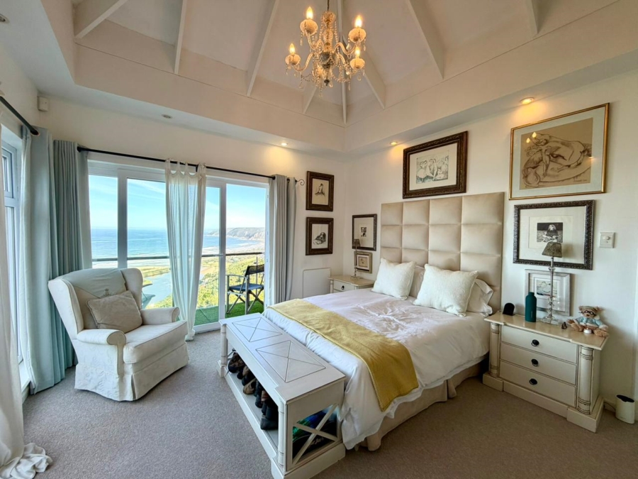 4 Bedroom Property for Sale in Constantia Kloof Western Cape